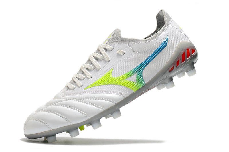 CHUTEIRA MIZUNO MORELIA NEO III JAPAN CAMPO - BRANCA E AZUL
