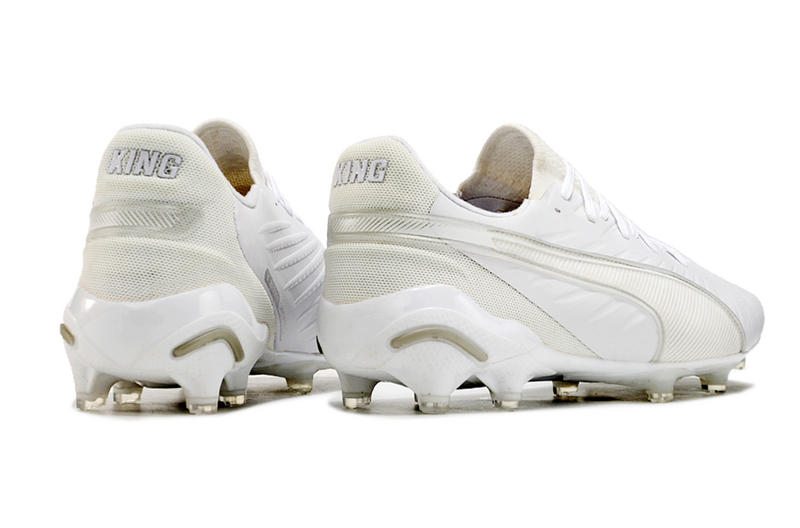 CHUTEIRA PUMA KING FG/AG CAMPO "WHITEOUT" - BRANCA