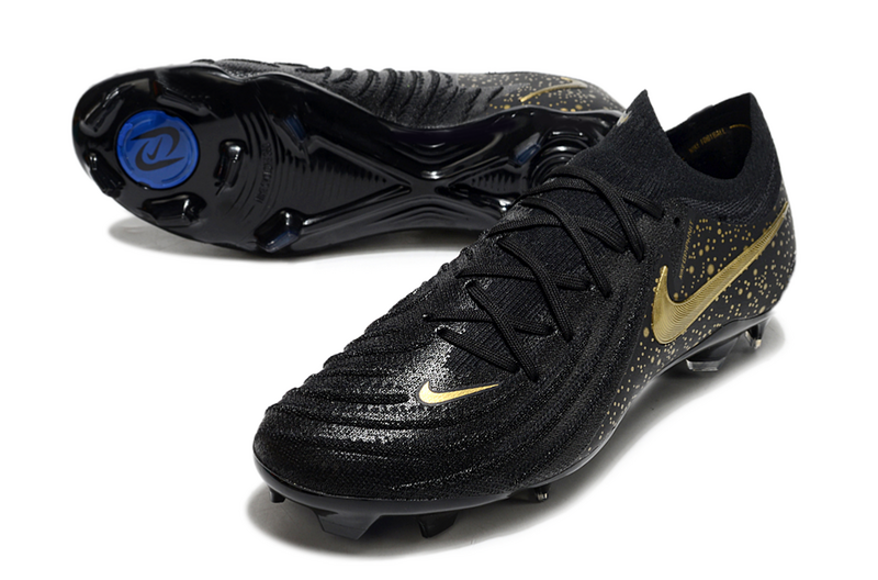 CHUTEIRA NIKE PHANTOM GX II ELITE CAMPO - PRETA E DOURADA