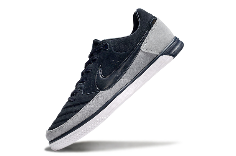 CHUTEIRA NIKE GATO FUTSAL - PRETA E CINZA