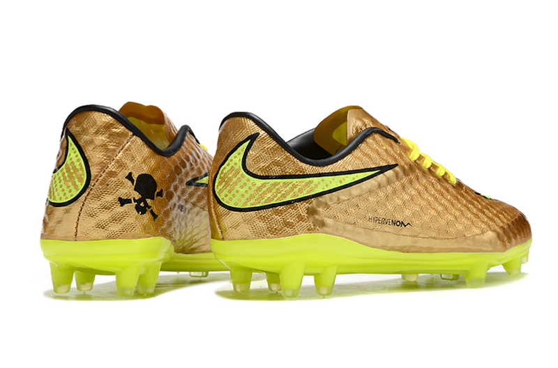CHUTEIRA NIKE HYPERVENOM ELITE CAMPO - DOURADA