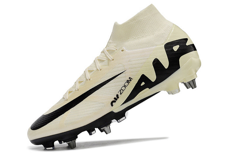 CHUTEIRA NIKE AIR ZOOM MERCURIAL SUPERFLY 9 ELITE TRAVA MISTA "MAD READY" - BEGE E PRETA