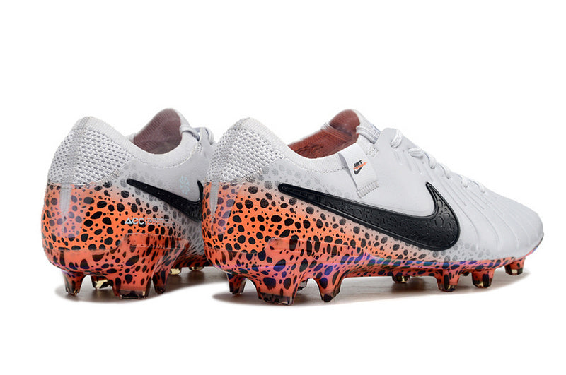 CHUTEIRA NIKE TIEMPO LEGEND 10 ELITE CAMPO "ELECTRIC" - BRANCA E COLORIDA