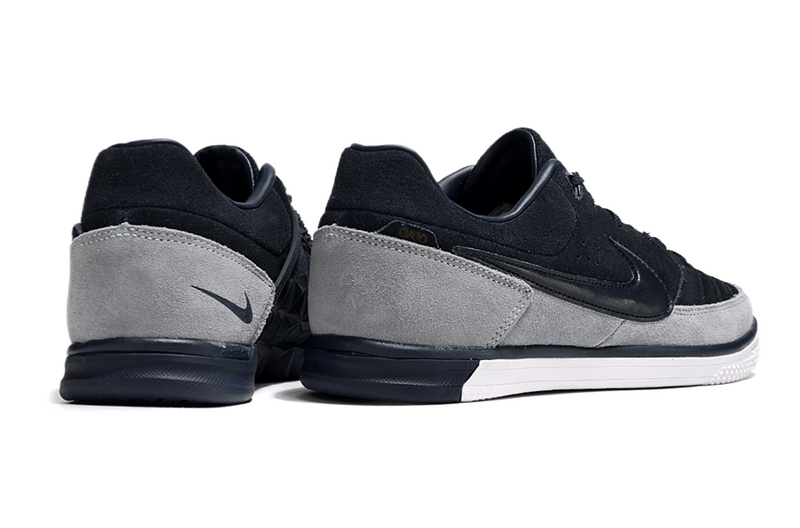 CHUTEIRA NIKE GATO FUTSAL - PRETA E CINZA