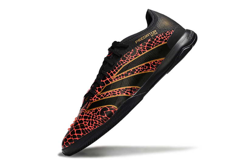 CHUTEIRA ADIDAS PREDATOR 25 ELITE FUTSAL "YEAR OF THE SNAKE" - PRETA E VERMELHA