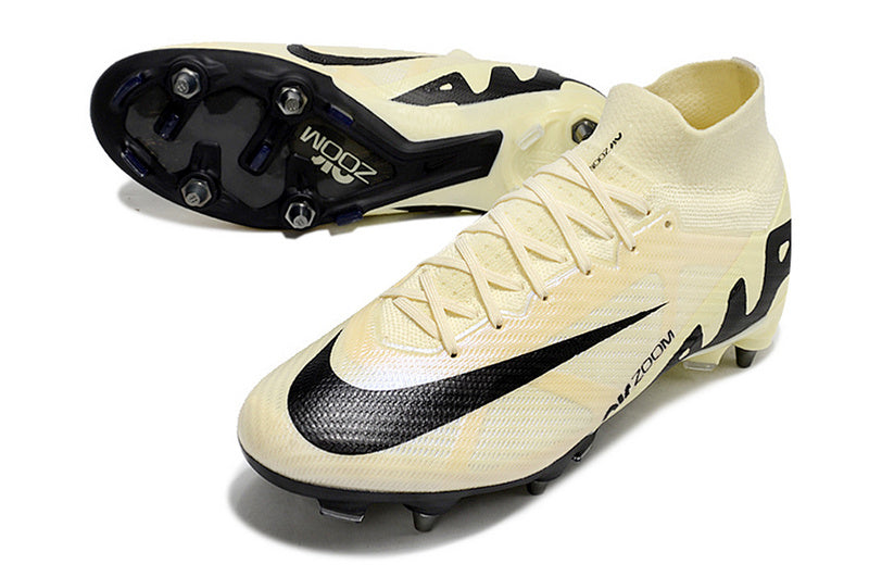 CHUTEIRA NIKE AIR ZOOM MERCURIAL SUPERFLY 9 ELITE TRAVA MISTA "MAD READY" - BEGE E PRETA