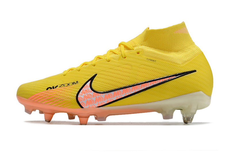 CHUTEIRA NIKE AIR ZOOM MERCURIAL SUPERFLY 9 ELITE TRAVA MISTA FIXA "LUCENT" - AMARELA E LARANJA