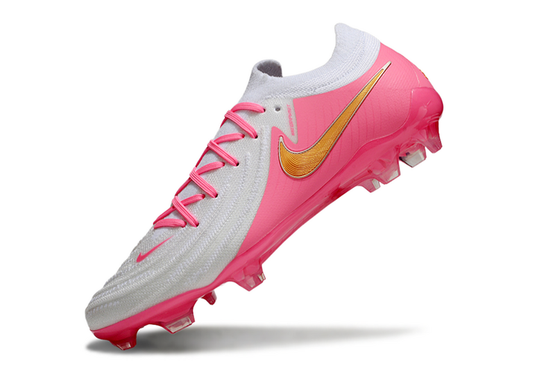 CHUTEIRA NIKE PHANTOM GX II ELITE CAMPO - BRANCA E ROSA