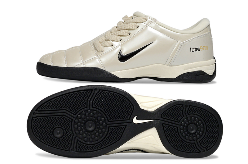 CHUTEIRA NIKE TOTAL 90 III FUTSAL - BEGE E PRETA