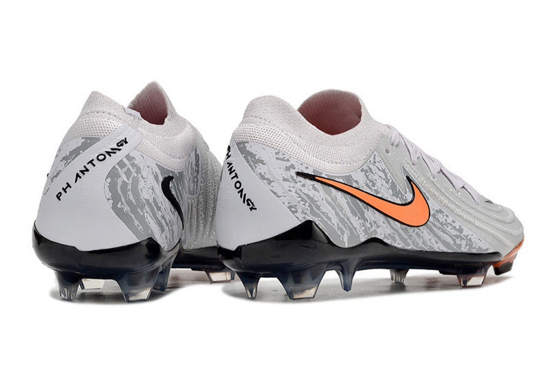 CHUTEIRA NIKE PHANTOM GX II ELITE CAMPO - BRANCA