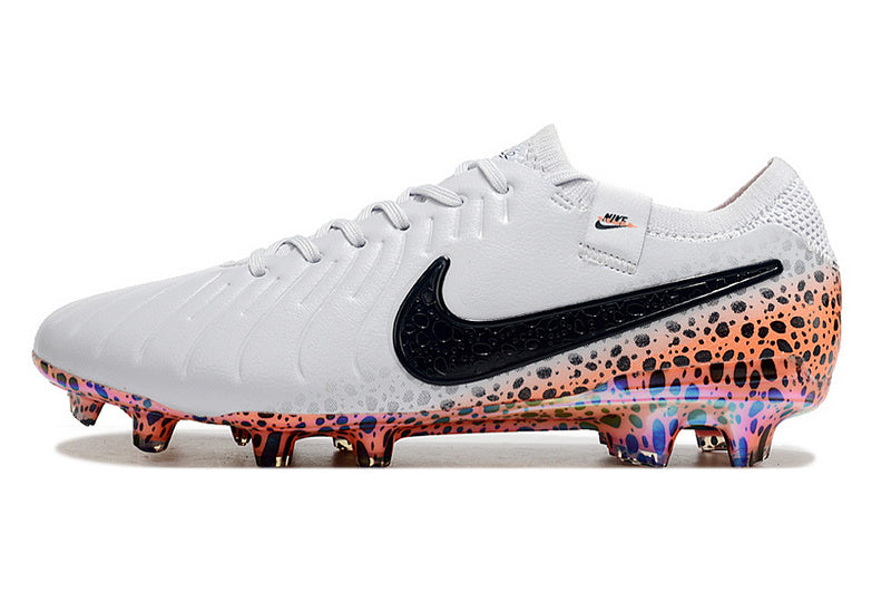 CHUTEIRA NIKE TIEMPO LEGEND 10 ELITE CAMPO "ELECTRIC" - BRANCA E COLORIDA