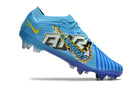CHUTEIRA NIKE AIR ZOOM MERCURIAL VAPOR 15 ELITE TRAVA MISTA FIXA "MBAPPÉ COMIC" - AZUL E AMARELA