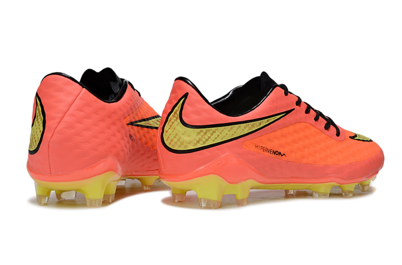 CHUTEIRA NIKE HYPERVENOM SE ELITE CAMPO - SALMÃO E AMARELA