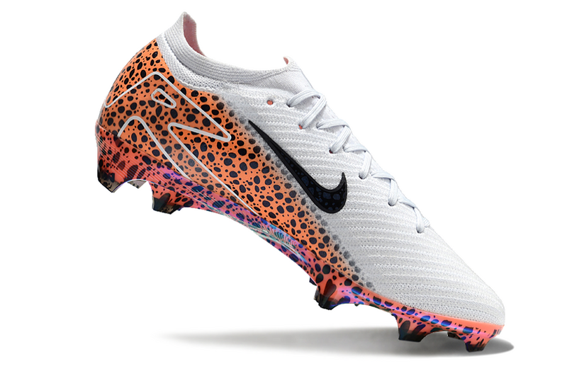 CHUTEIRA NIKE AIR ZOOM MERCURIAL VAPOR 16 ELITE CAMPO "ELECTRIC" - CINZA E LARANJA