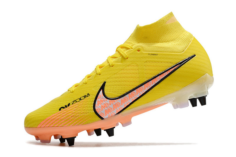 CHUTEIRA NIKE AIR ZOOM MERCURIAL SUPERFLY 9 ELITE TRAVA MISTA "LUCENT" - AMARELA E LARANJA