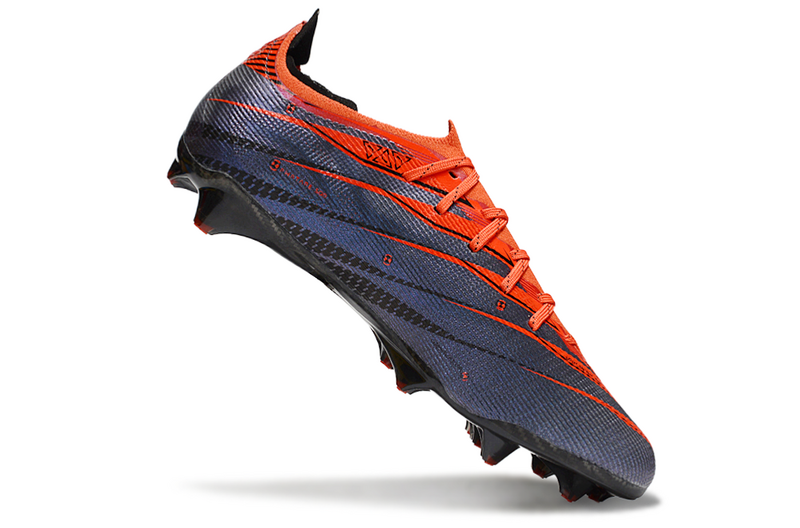 CHUTEIRA PUMA ULTRA 5 ULTIMATE CAMPO - CINZA E VERMELHA