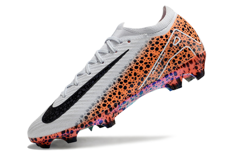 CHUTEIRA NIKE AIR ZOOM MERCURIAL VAPOR 16 ELITE CAMPO "ELECTRIC" - CINZA E LARANJA