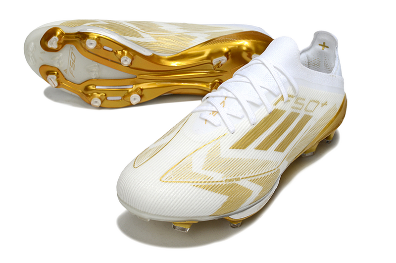 CHUTEIRA ADIDAS F50.1 LIGHTSTRIKE PRO ELITE CAMPO - BRANCA E DOURADA