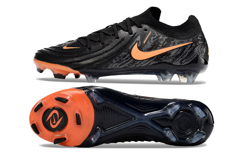 CHUTEIRA NIKE PHANTOM GX II ELITE CAMPO - PRETA E LARANJA