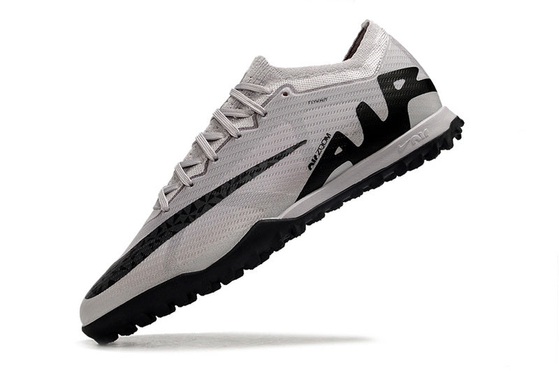 CHUTEIRA NIKE MERCURIAL AIR ZOOM VAPOR 15 ELITE SOCIETY "RESING GEM" - CINZA