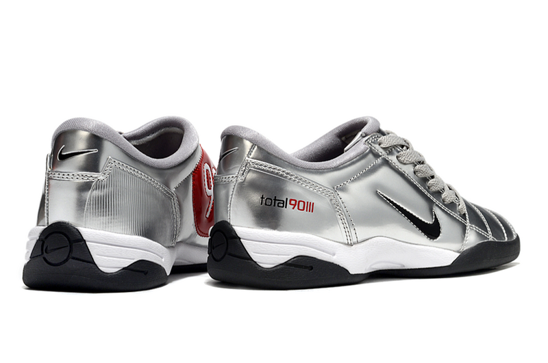 CHUTEIRA NIKE TOTAL 90 III FUTSAL - PRATA E VERMELHA