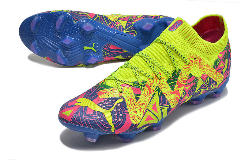 CHUTEIRA PUMA FUTURE ULTIMATE CAMPO "ENERGY" - VERDE E AZUL