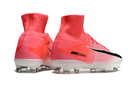 CHUTEIRA NIKE MERCURIAL SUPERFLY 5 ELITE CAMPO - ROSA E BRANCA