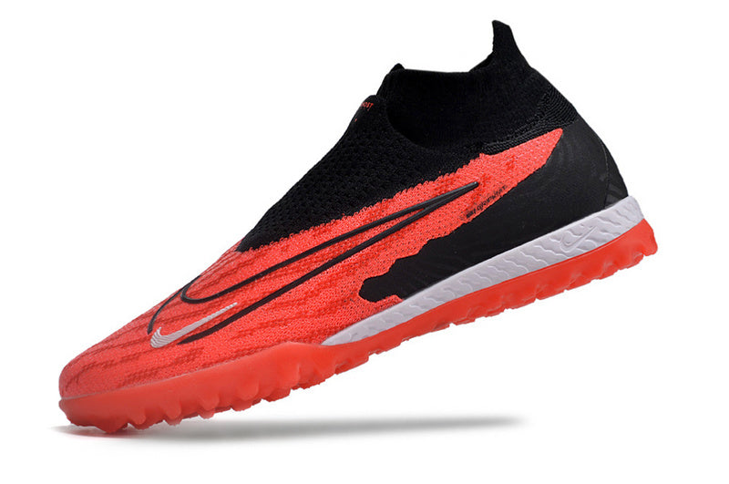 CHUTEIRA NIKE PHANTOM GX DYNAMIC FIT ELITE SOCIETY - VERMELHA E PRETA