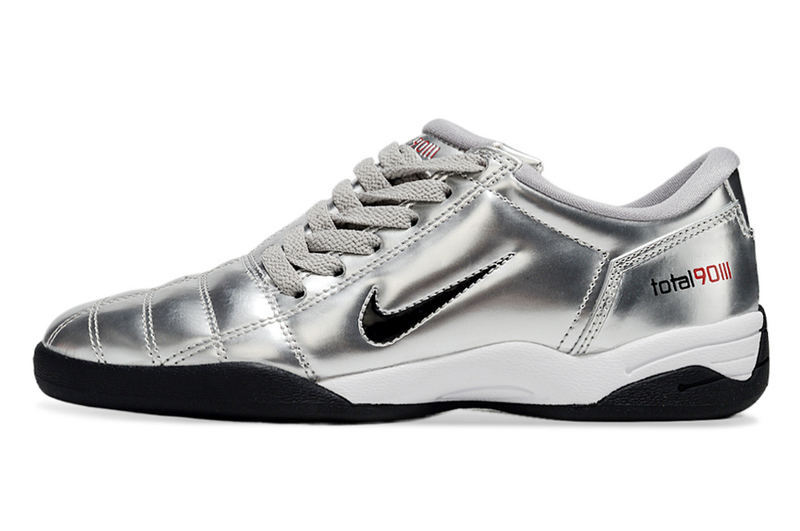 CHUTEIRA NIKE TOTAL 90 III FUTSAL - PRATA E VERMELHA