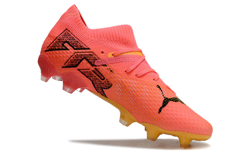 CHUTEIRA PUMA FUTURE 7 ULTIMATE CAMPO - VERMELHA