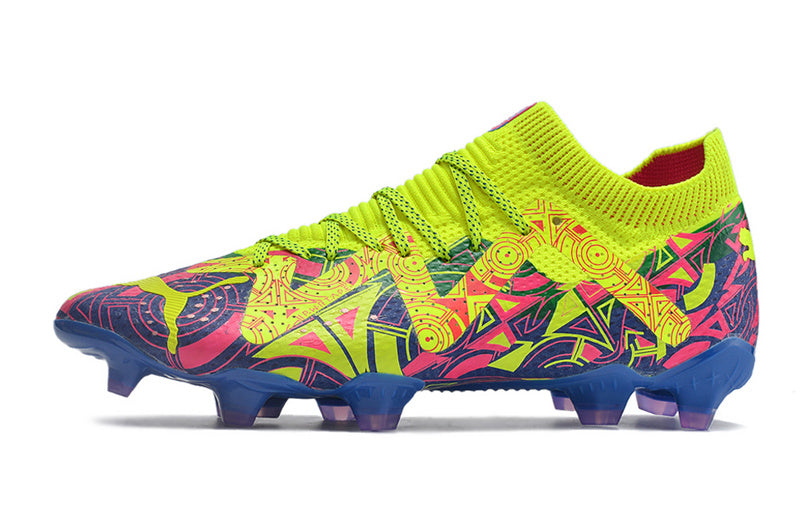 CHUTEIRA PUMA FUTURE ULTIMATE CAMPO "ENERGY" - VERDE E AZUL
