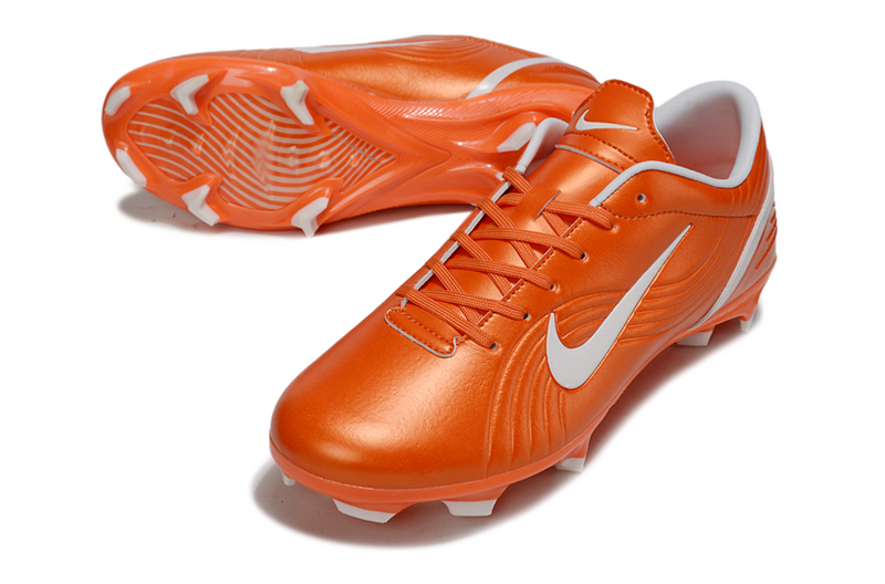 CHUTEIRA NIKE AIR ZOOM MERCURIAL VAPOR 1 ELITE CAMPO "SHOCK ORANGE" - LARANJA