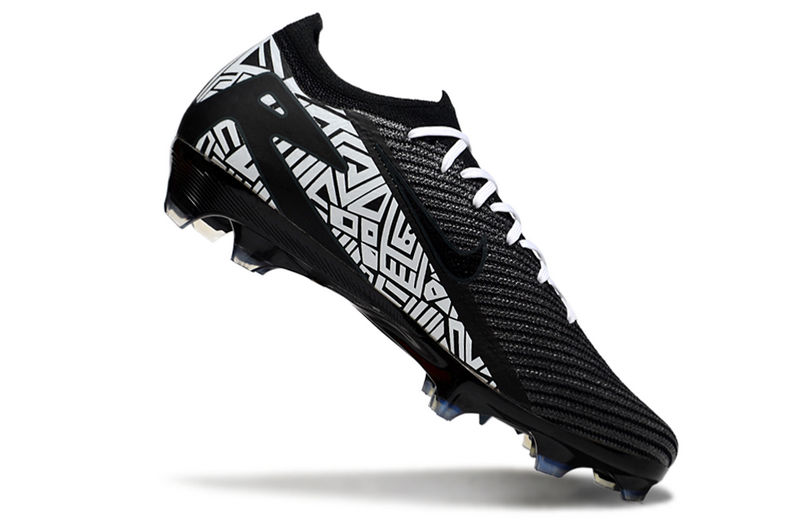 CHUTEIRA NIKE AIR ZOOM MERCURIAL VAPOR 16 ELITE CAMPO - PRETA E BRANCA