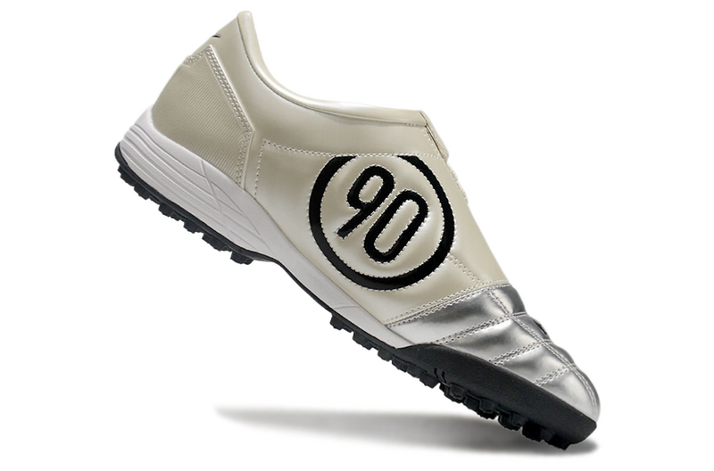 CHUTEIRA NIKE TOTAL 90 III SOCIETY - PRATA