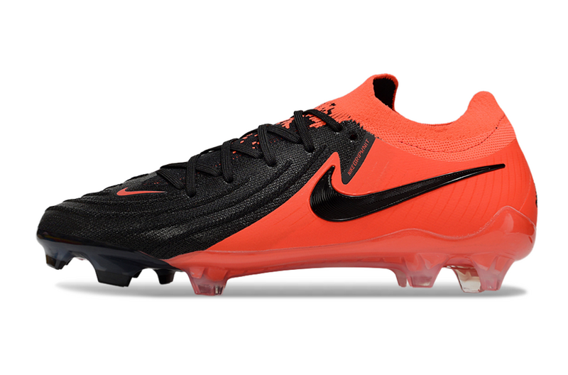 CHUTEIRA NIKE PHANTOM GX II ELITE CAMPO - PRETA E VERMELHA