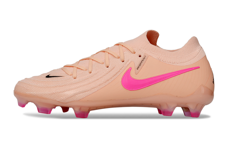 CHUTEIRA NIKE PHANTOM GX II ELITE CAMPO - ROSA