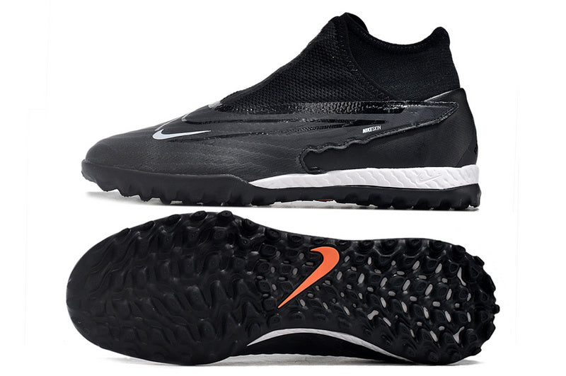 CHUTEIRA NIKE PHANTOM GX DYNAMIC FIT ELITE SOCIETY - PRETA E BRANCA