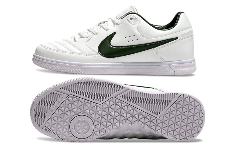 CHUTEIRA NIKE GATO FUTSAL - BRANCA E PRETA