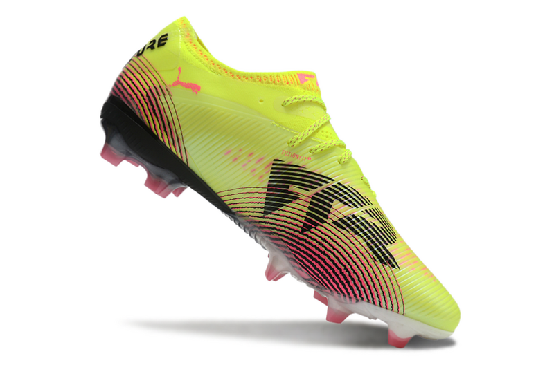 CHUTEIRA PUMA FUTURE 8 ULTIMATE LOW CAMPO - AMARELA E VERMELHA
