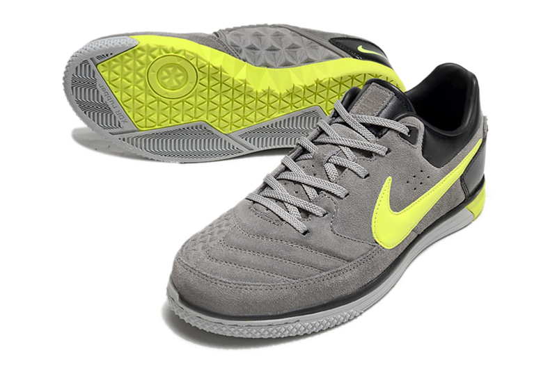 CHUTEIRA NIKE GATO FUTSAL - CINZA E PRETA
