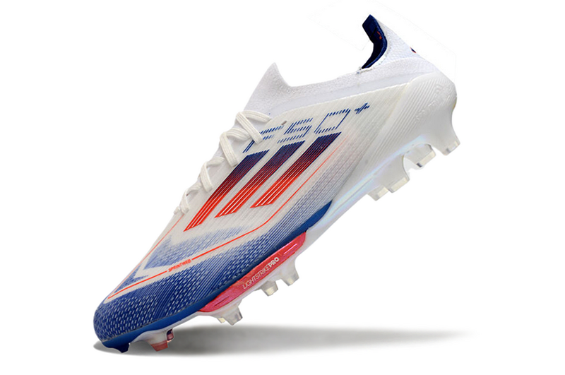 CHUTEIRA ADIDAS F50.1 LIGHTSTRIKE PRO ELITE CAMPO "ADVANCEMENT" - BRANCA E COLORIDA