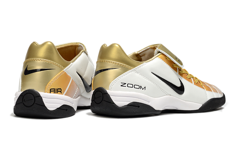 CHUTEIRA NIKE AIR ZOOM TOTAL 90 III FUTSAL - BRANCA E DOURADA