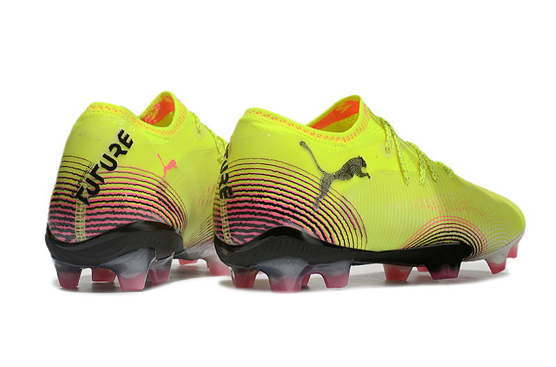 CHUTEIRA PUMA FUTURE 8 ULTIMATE LOW CAMPO - AMARELA E VERMELHA