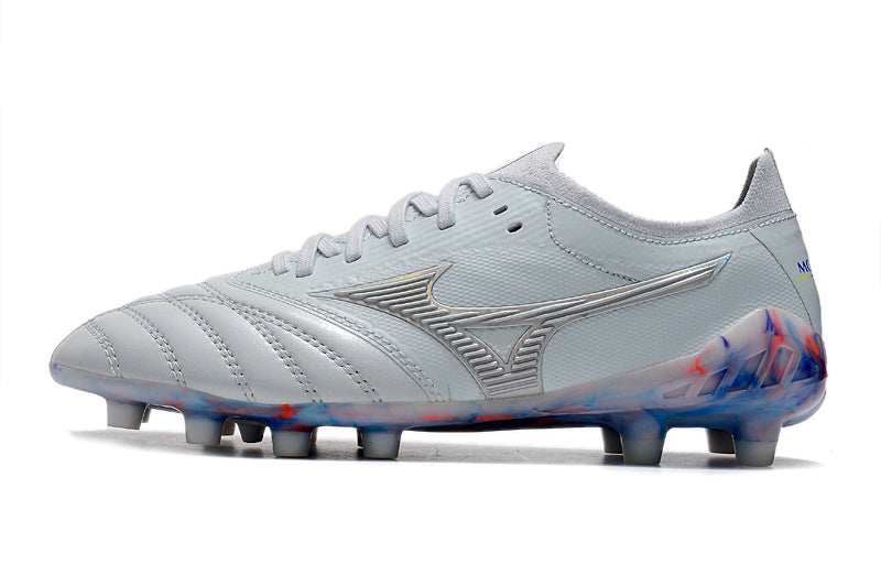 CHUTEIRA MIZUNO MORELIA NEO III JAPAN CAMPO - BRANCA E AZUL