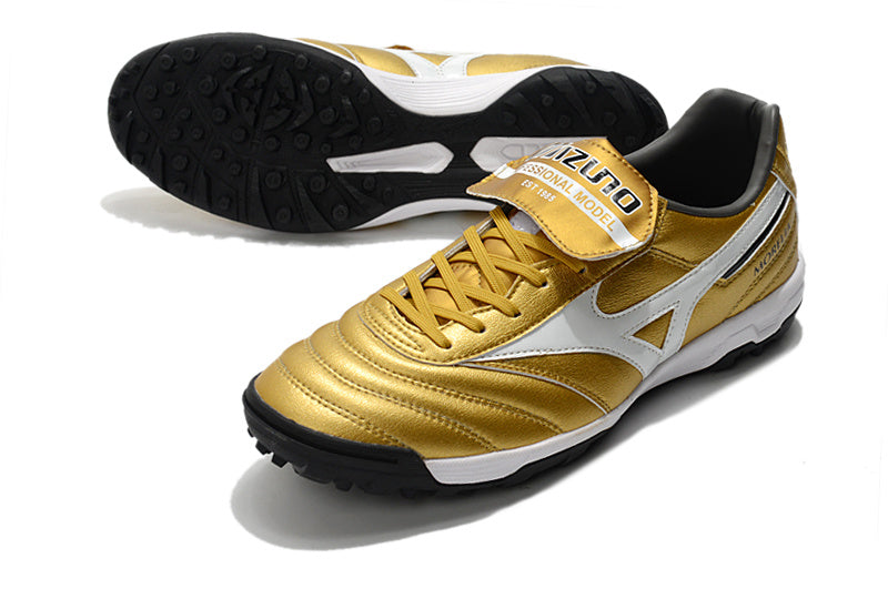 CHUTEIRA MIZUNO MORELIA II SOCIETY - DOURADA E BRANCA