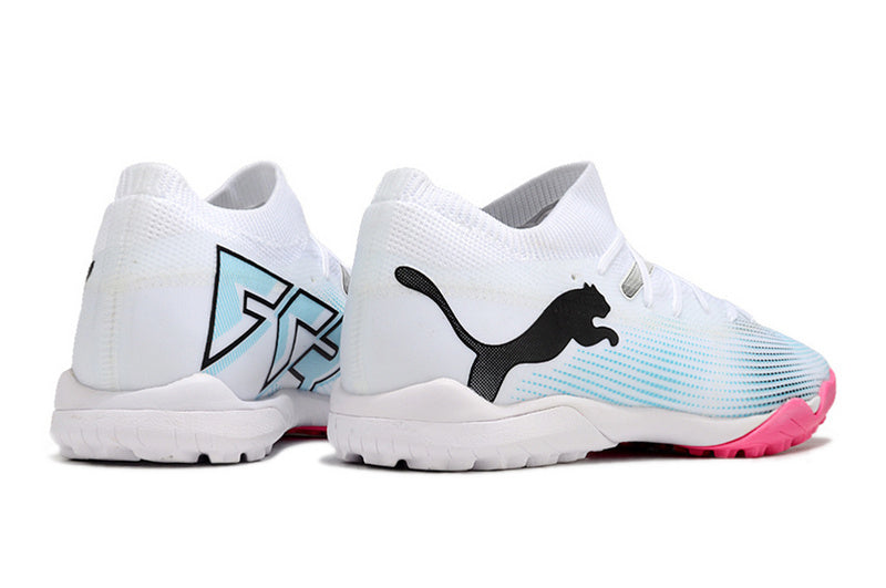 CHUTEIRA PUMA FUTURE 7 ULTIMATE SOCIETY "PHENOMENAL" - BRANCA E ROSA