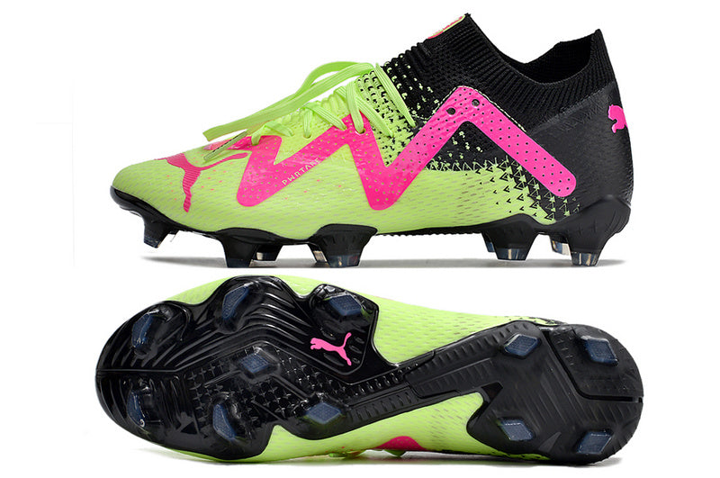 CHUTEIRA PUMA FUTURE ULTIMATE CAMPO "TRICKS" PRETA E VERDE