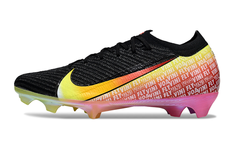 CHUTEIRA NIKE AIR ZOOM MERCURIAL VAPOR 16 ELITE CAMPO "VINI FLY" VINI JR - PRETA