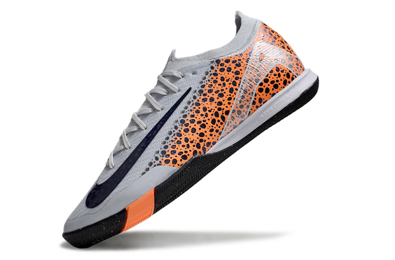 CHUTEIRA NIKE AIR ZOOM MERCURIAL VAPOR 16 ELITE FUTSAL "ELECTRIC" - BRANCA E LARANJA