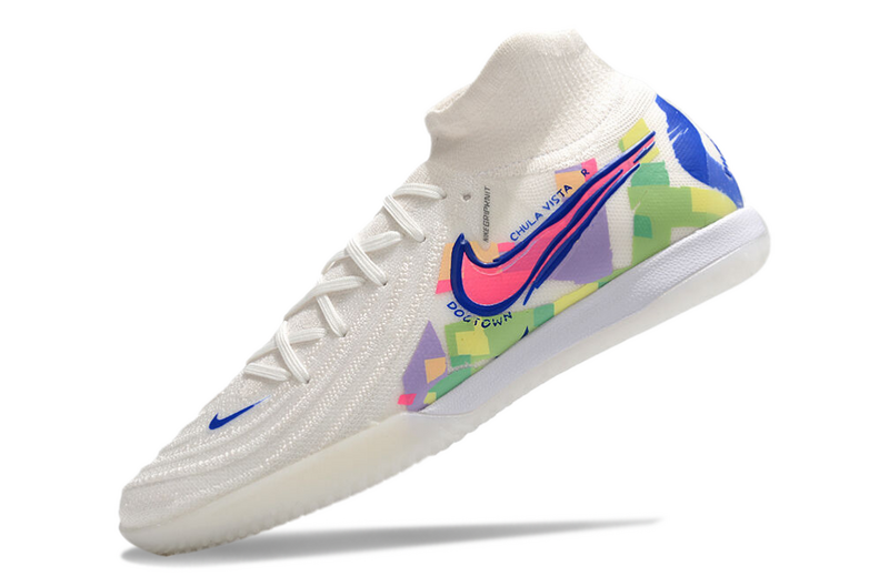 CHUTEIRA NIKE PHANTOM LUNA II ELITE FUTSAL - BRANCA, AZUL E ROSA